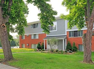 425 W 2nd St #1460355, Rochester, MI 48307