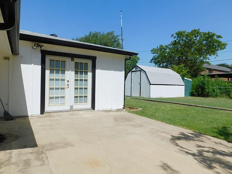 705 Sun Valley Dr — Photo 23