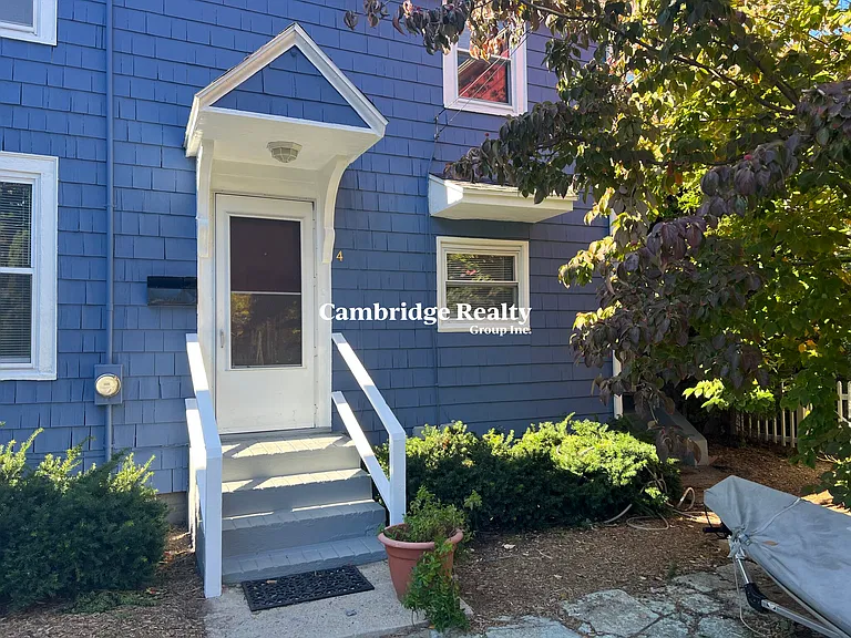 4 Park St #1 — Photo 20