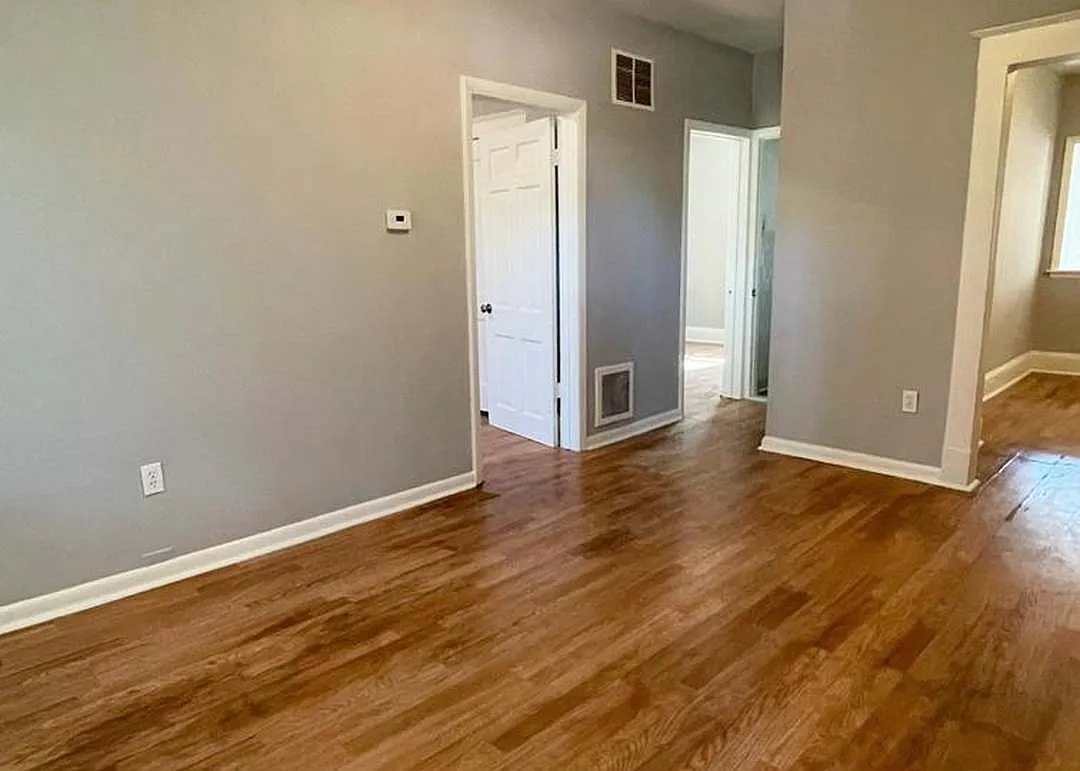 3609 Brooklyn Ave — Photo 1