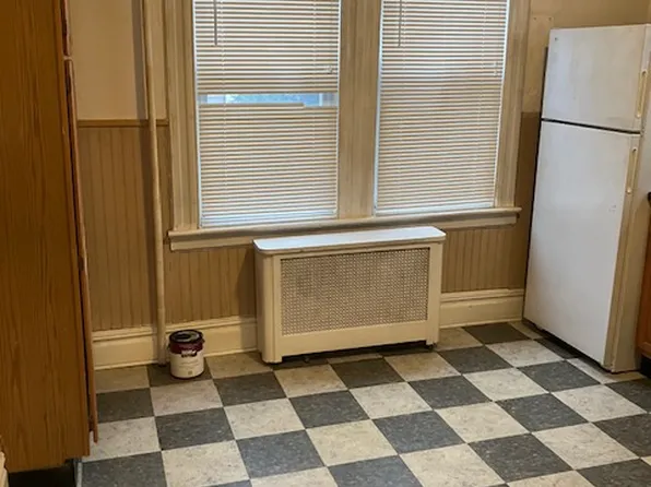 20 Llewellyn Ave APT 1, Bloomfield, NJ 07003