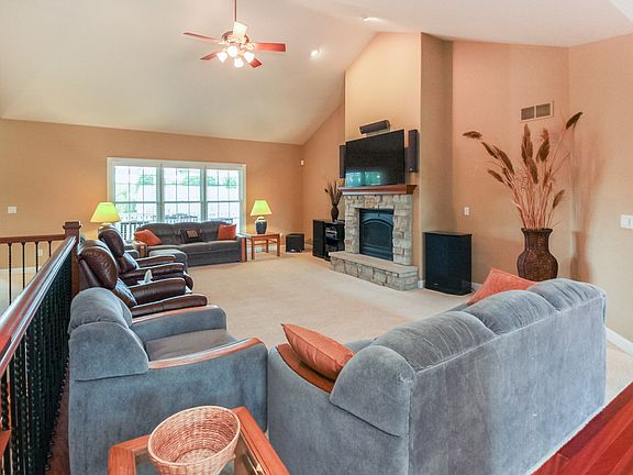4th image of 5358 Julie Ann Ct