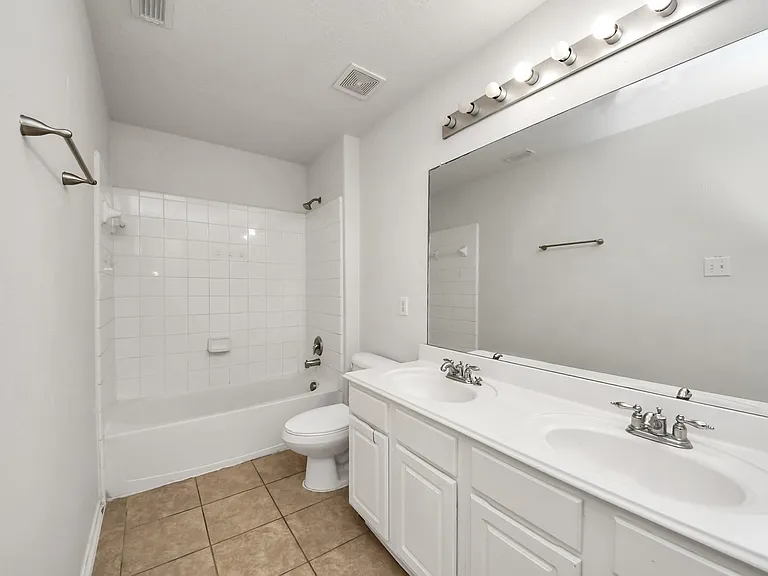 6411 Bright Falls Ln — Photo 19