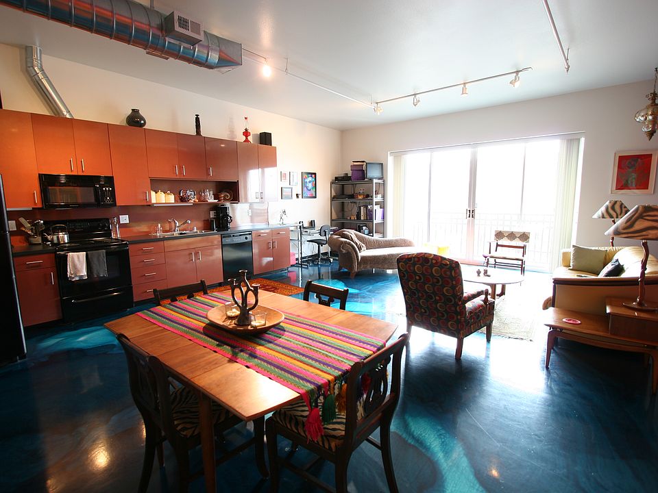 1st image of 401 Central Ave NE APT 303