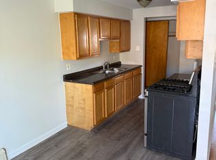 2747 W 59th St APT 3C, Chicago, IL 60629