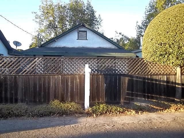 1st image of 241 Orchard Ave