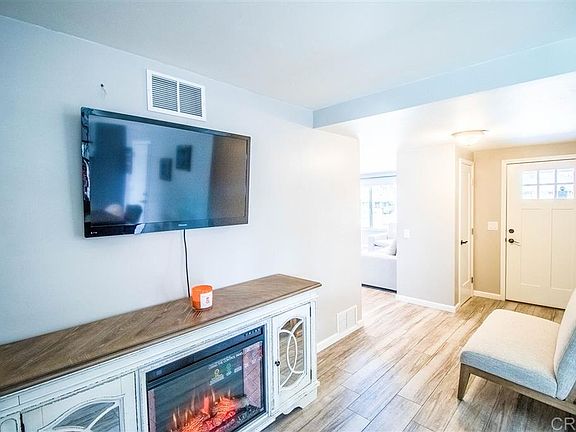 5th image of 303 Michele Dr