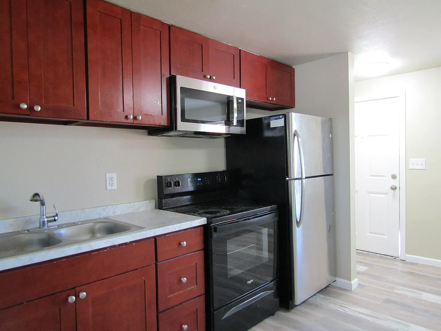 1 bed, 475 sqft, $1,150 — Photo 4