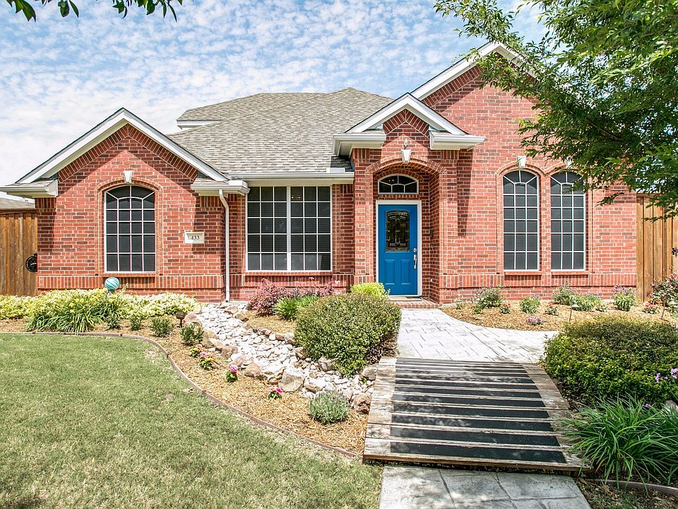 1st image of 433 Lakehurst Dr