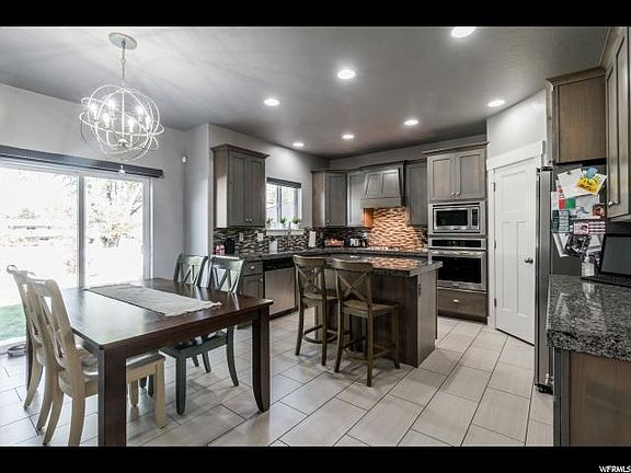 5th image of 2608 W Garden Creek Way