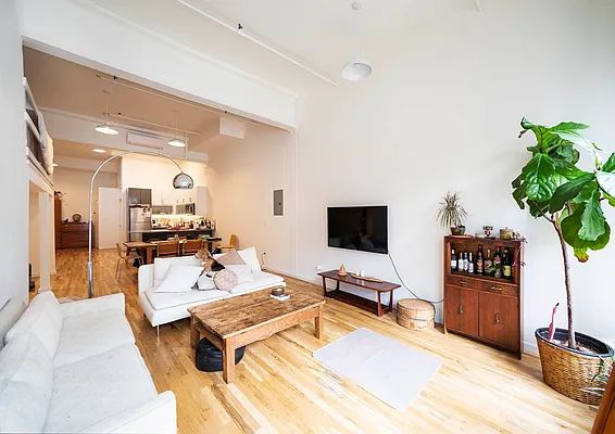 Rented by Compass | media 1