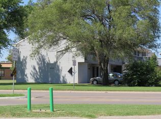901 E 11th Ave APT 4, Hutchinson, KS 67501