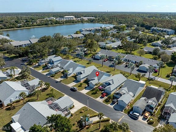2nd image of 9618 Windsor Club Cir