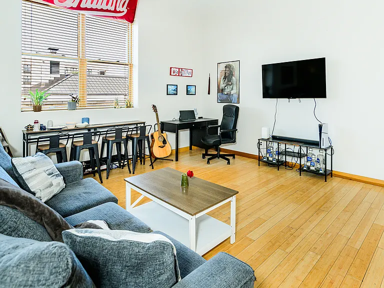 213 N Walnut St #1 — Photo 19