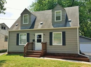 3018 48th Pl, Des Moines, IA 50310