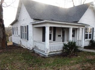 410 Hopkinsville St, Greenville, KY 42345