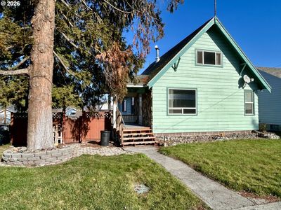 1501 E 14th St, The Dalles, OR, 97058