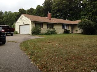 392 Buddington Rd, Shelton, CT 06484
