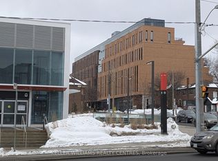 1720 Bayview Ave #322, Toronto, ON M4G 3C4