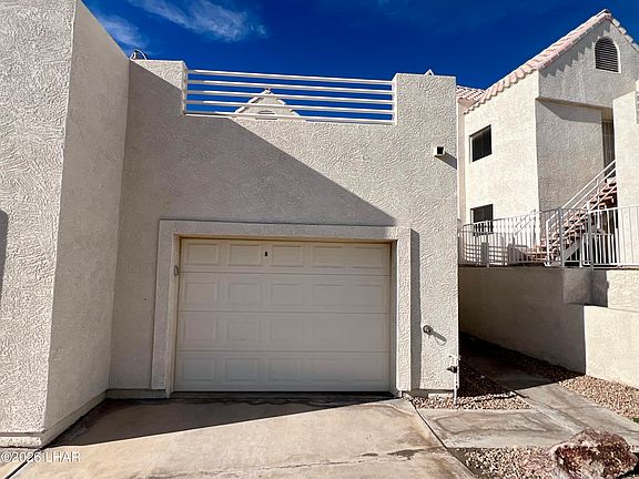 3rd image of 420 Acoma Blvd S #12