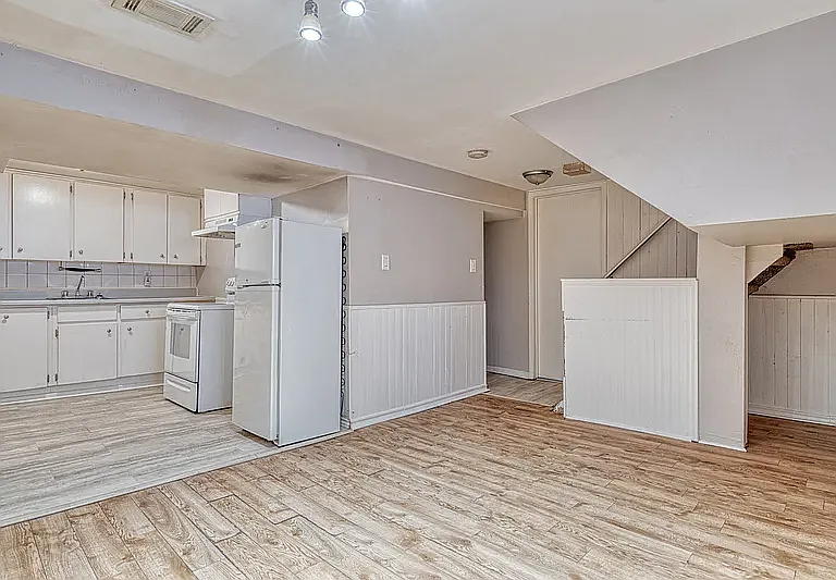 9 Cherry Rd #2 — Photo 8
