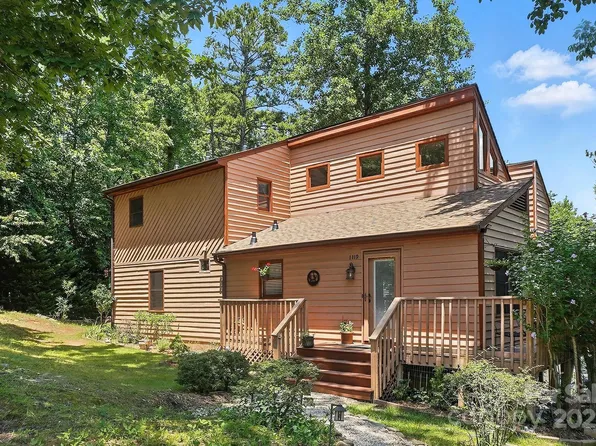 1119 Palmyra Dr, Tega Cay, SC 29708