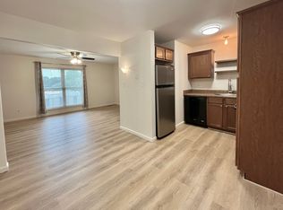 14524 Cazado Dr APT F, Chesterfield, MO 63017