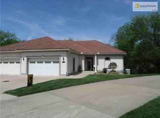 1404 SW Antiquity Dr, Lees Summit, MO 64081