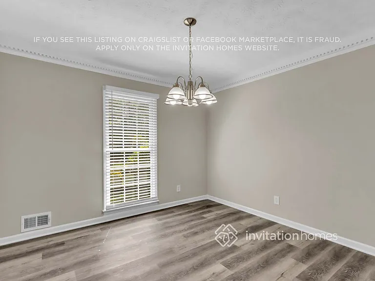 460 Glendale Ct — Photo 10