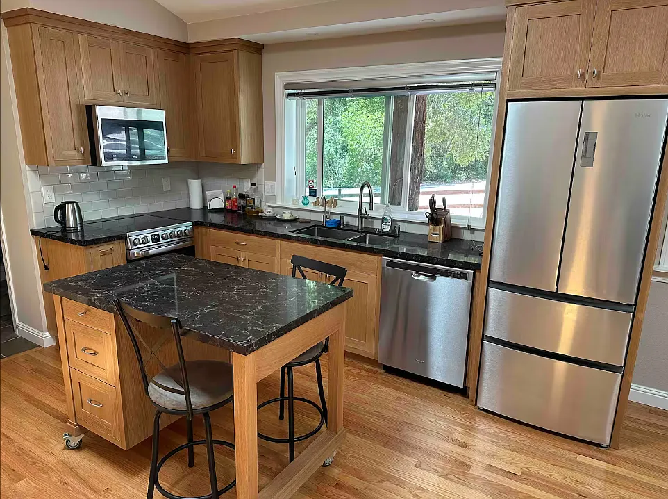 1 bed, 700 sqft, $3,500 — Photo 3