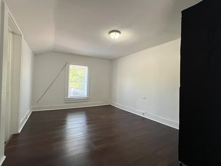 621 W Jones Ave #A — Photo 11
