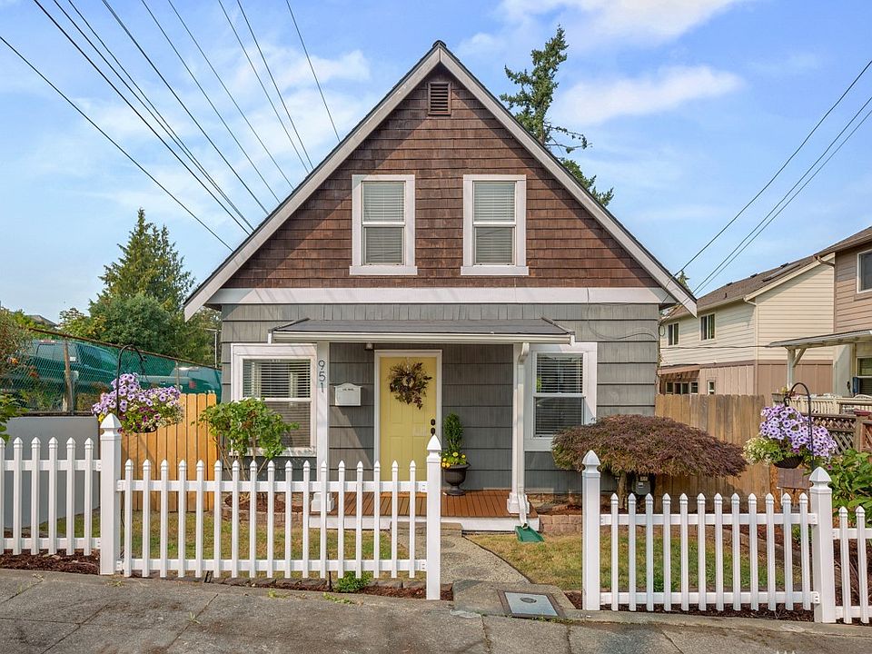 1st image of 951 Pleasant Ave