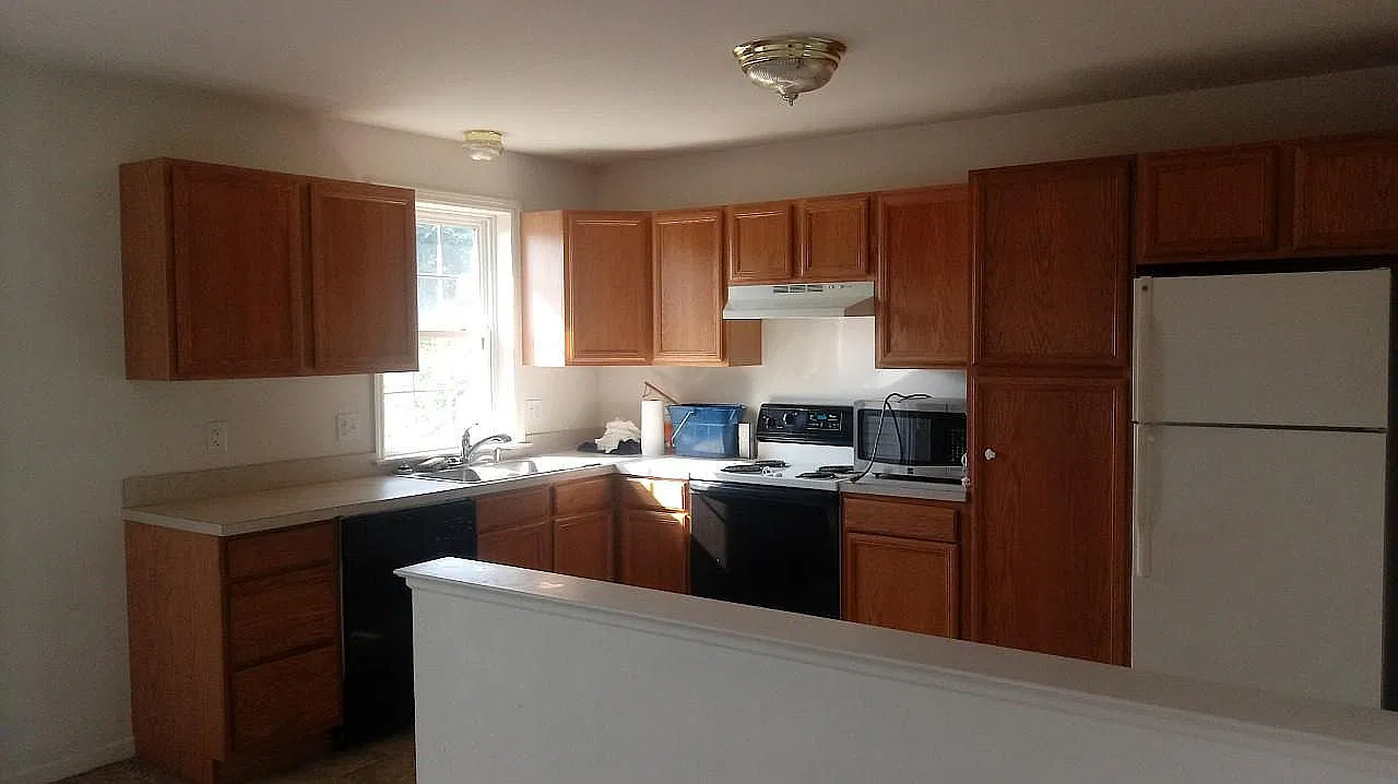 Norlawn Cir, Lancaster — Photo 3