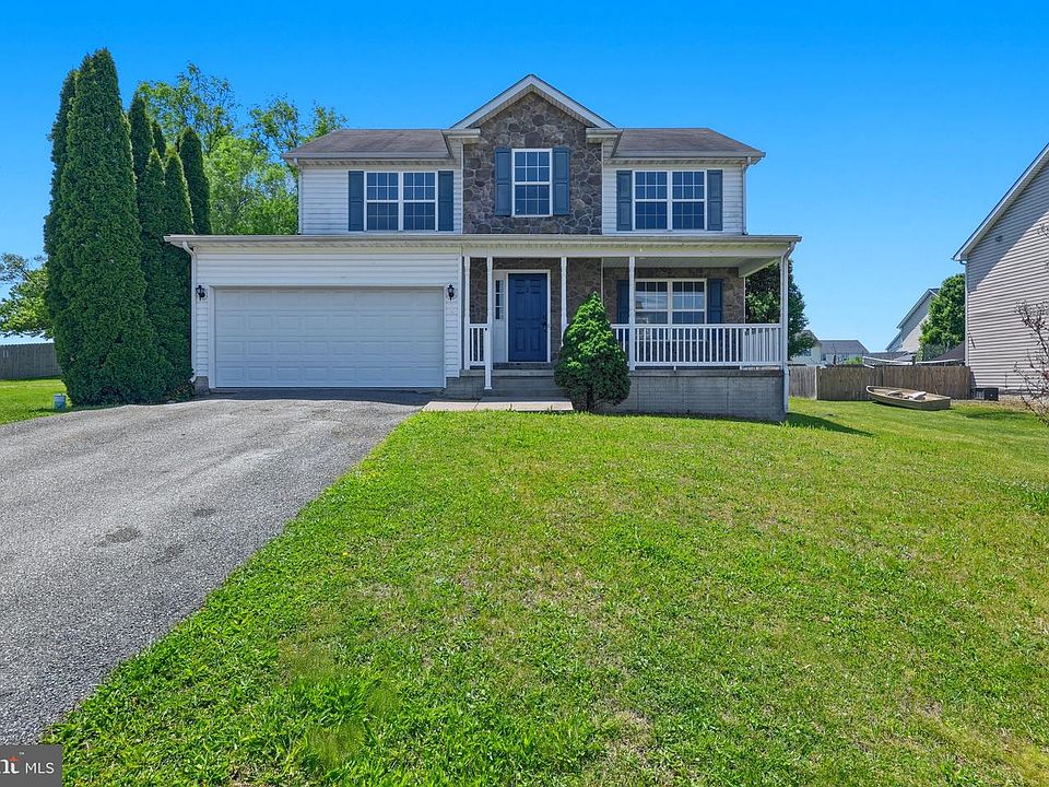 1st image of 251 Thayers Gull Dr