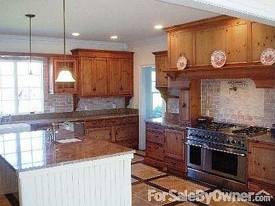 4th image of 41 Barclay Dr