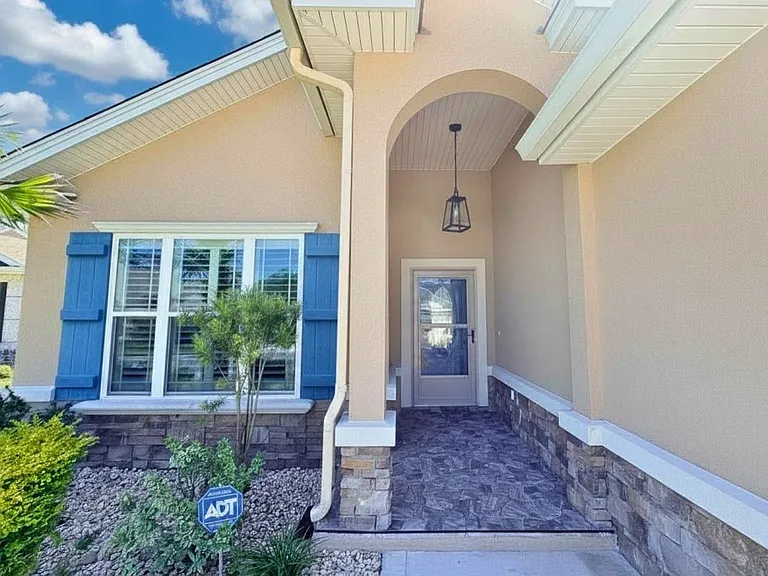 174 Ryan Nicholas Dr — Photo 4