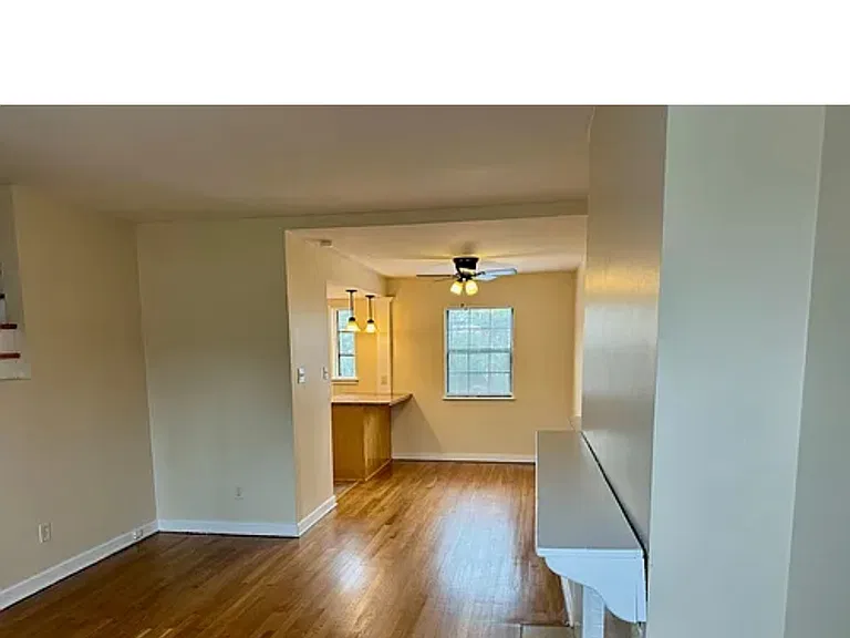 5819 N High St — Photo 2