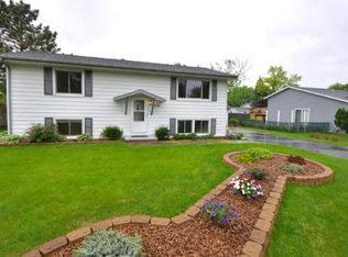 7722 111th Ave N, Champlin, MN 55316