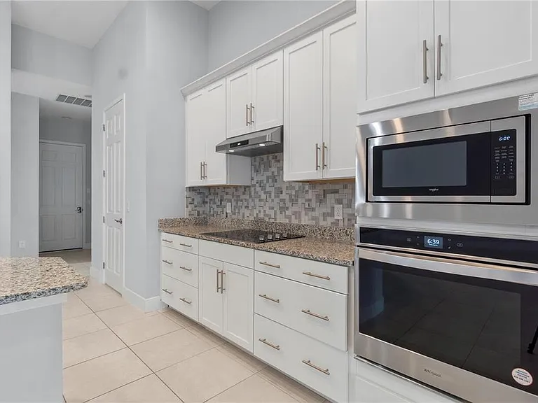 2320 Symphony Cir — Photo 5