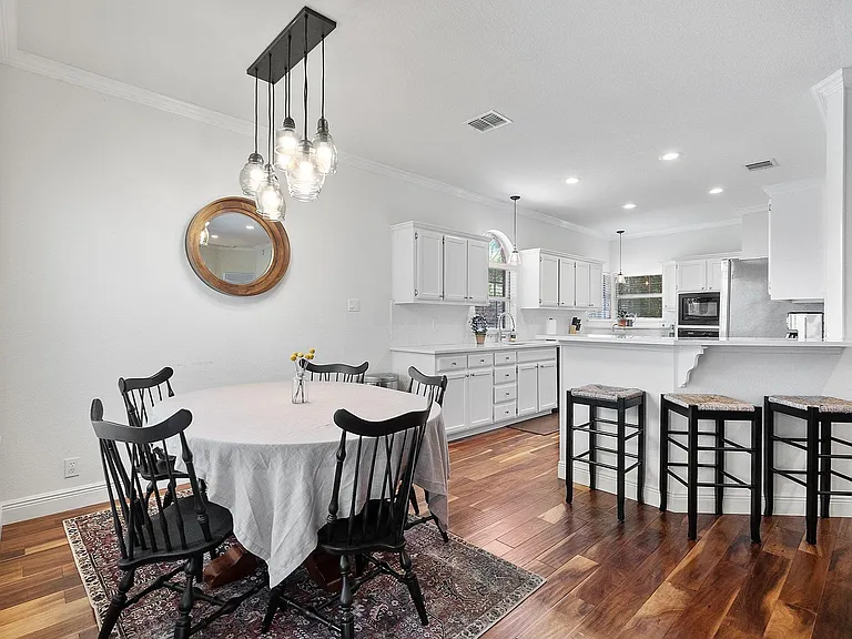 7600 Kiva Dr — Photo 8