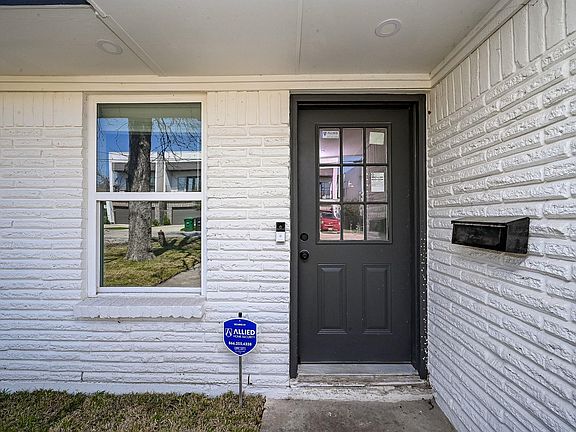 4th image of 4710 Hershe St
