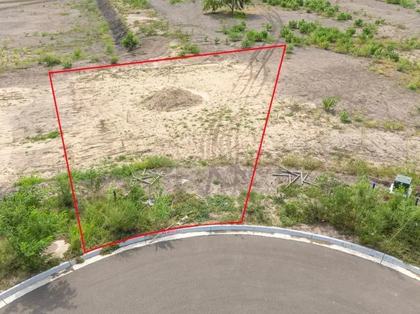 2963 Grande River Cir, Brownsville, TX 78526