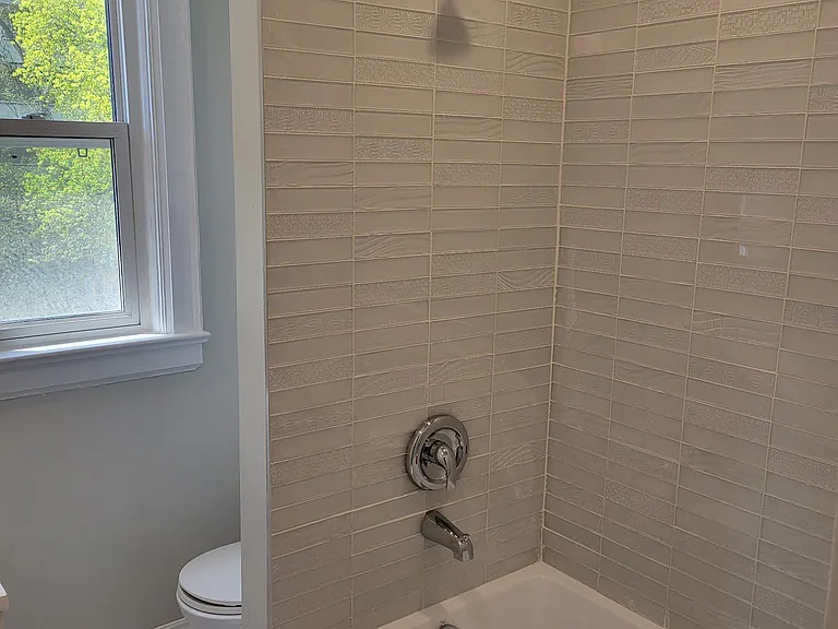26 Grandville Ave — Photo 23