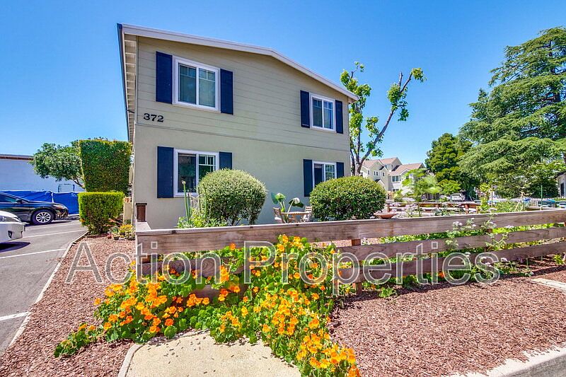 1st image of 366 & 372 Camille Ct #372-2
