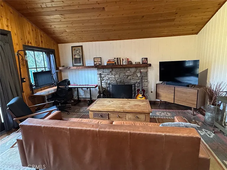 456 S Skyline Dr — Photo 19