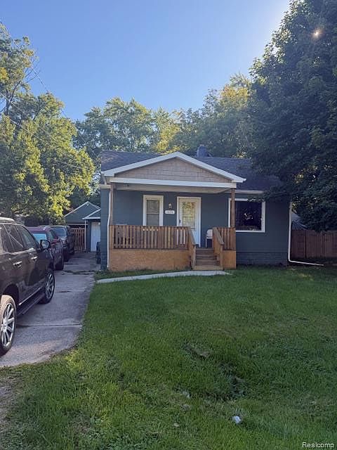 1st image of 1575 Houran St