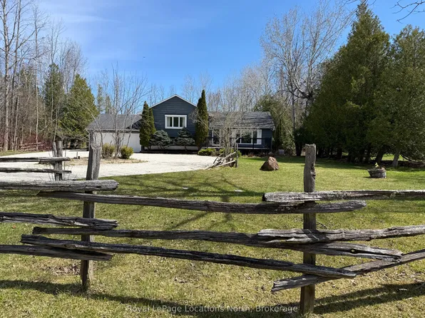 64 Silver Creek Dr, Collingwood, ON L9Y 4W9
