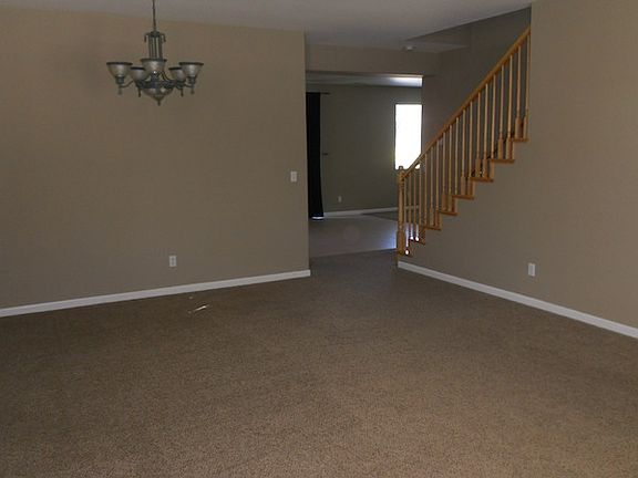 2nd image of 306 Dorinda Ct