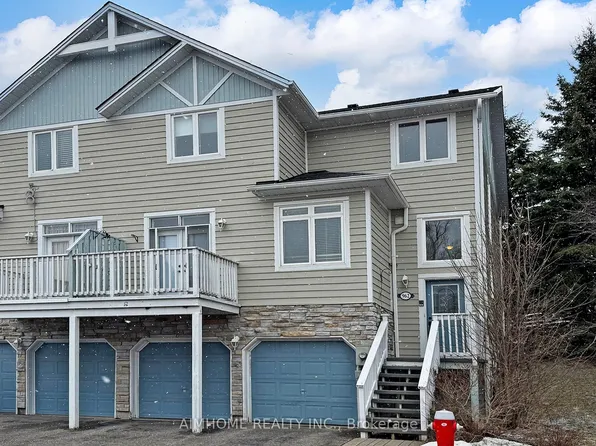 962 On Bogart Cir, Newmarket, ON L3Y 8T4