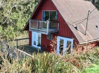 5065 Patrick Creek Dr, McKinleyville, CA 95519